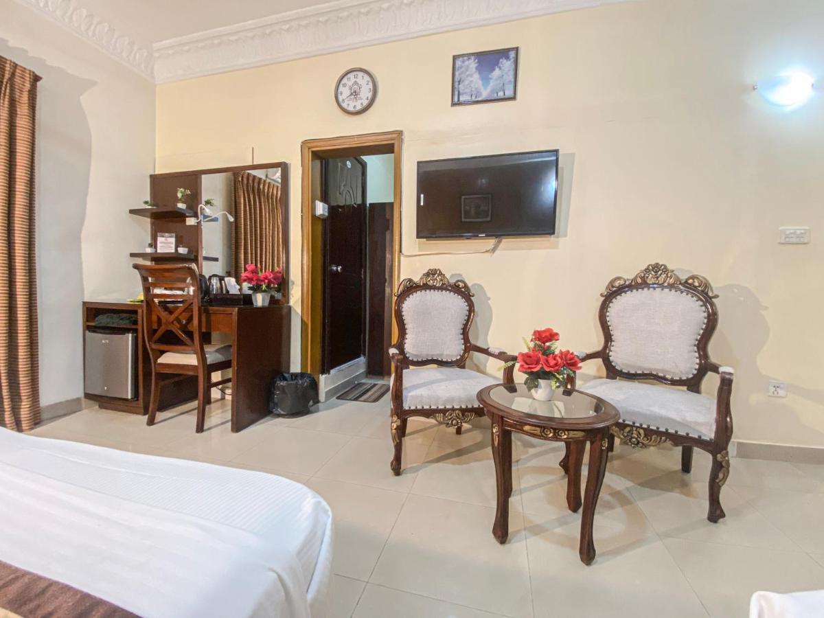 World Inn Hotel การาจี ภายนอก รูปภาพ